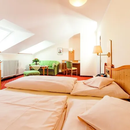 Seehotel Wassermann Hotel Seeon-Seebruck