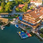Hotell Seehotel Wassermann Seeon-Seebruck