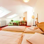 Seehotel Wassermann Hotell Seeon-Seebruck