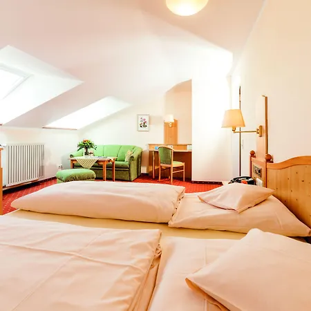 Seehotel Wassermann Seeon-Seebruck
